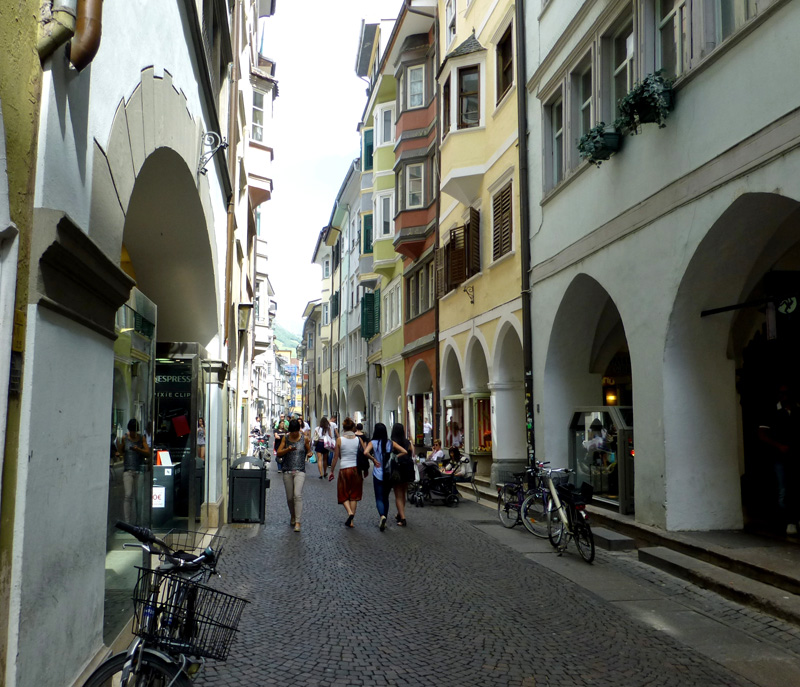 Via Portici, Bolzano.