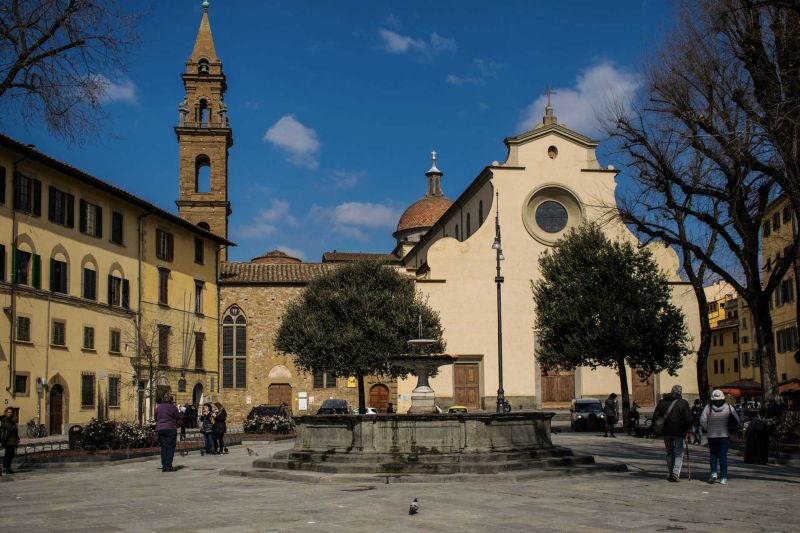 Plaza Santo Spirito en Florencia Oltrarno.